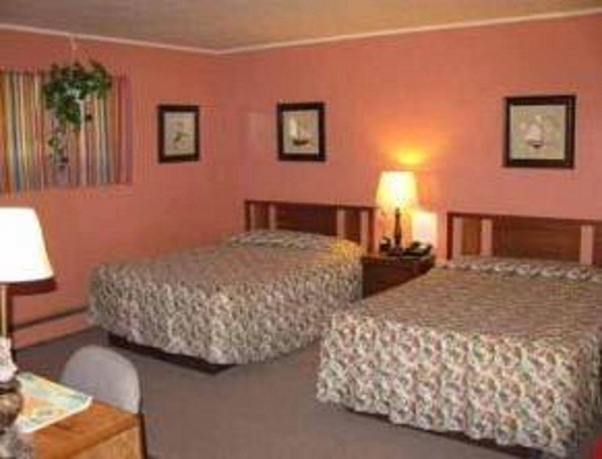 Four Seasons Motel Malone Kültér fotó