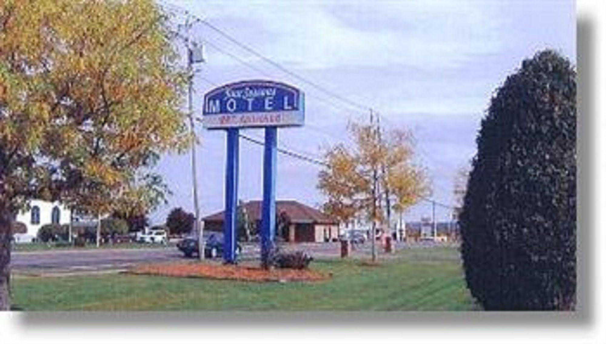 Four Seasons Motel Malone Kültér fotó